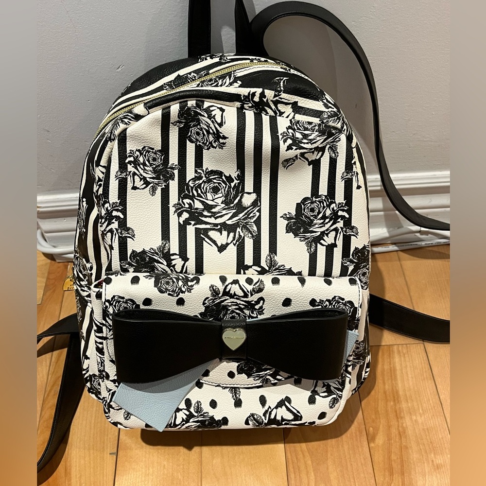 black, white and blue brand new betsey johnson backpack